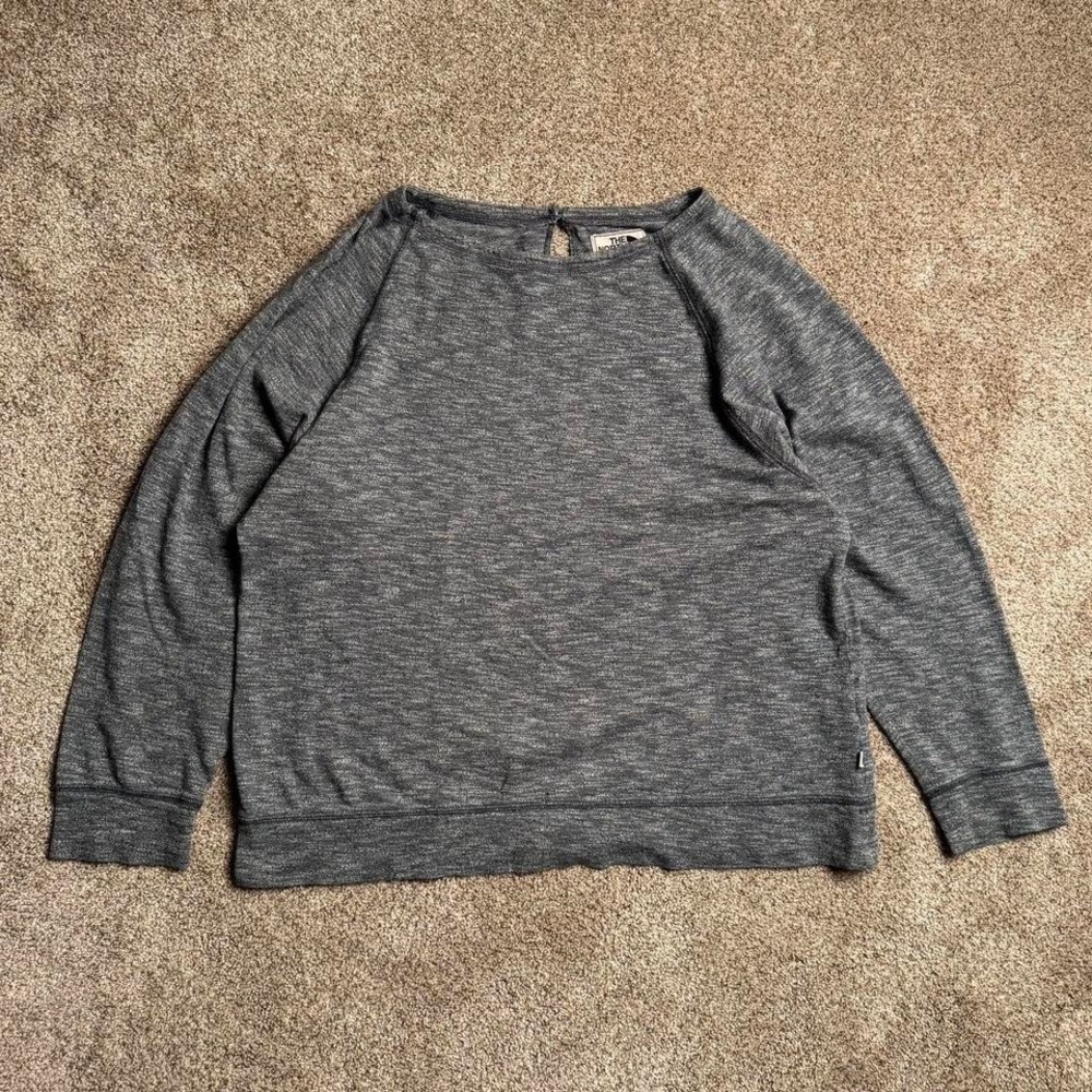 GREY NORTH FACE SINGLE BUTTON‎ CLOSURE RAGLAN SLUB LONG SLEEVE